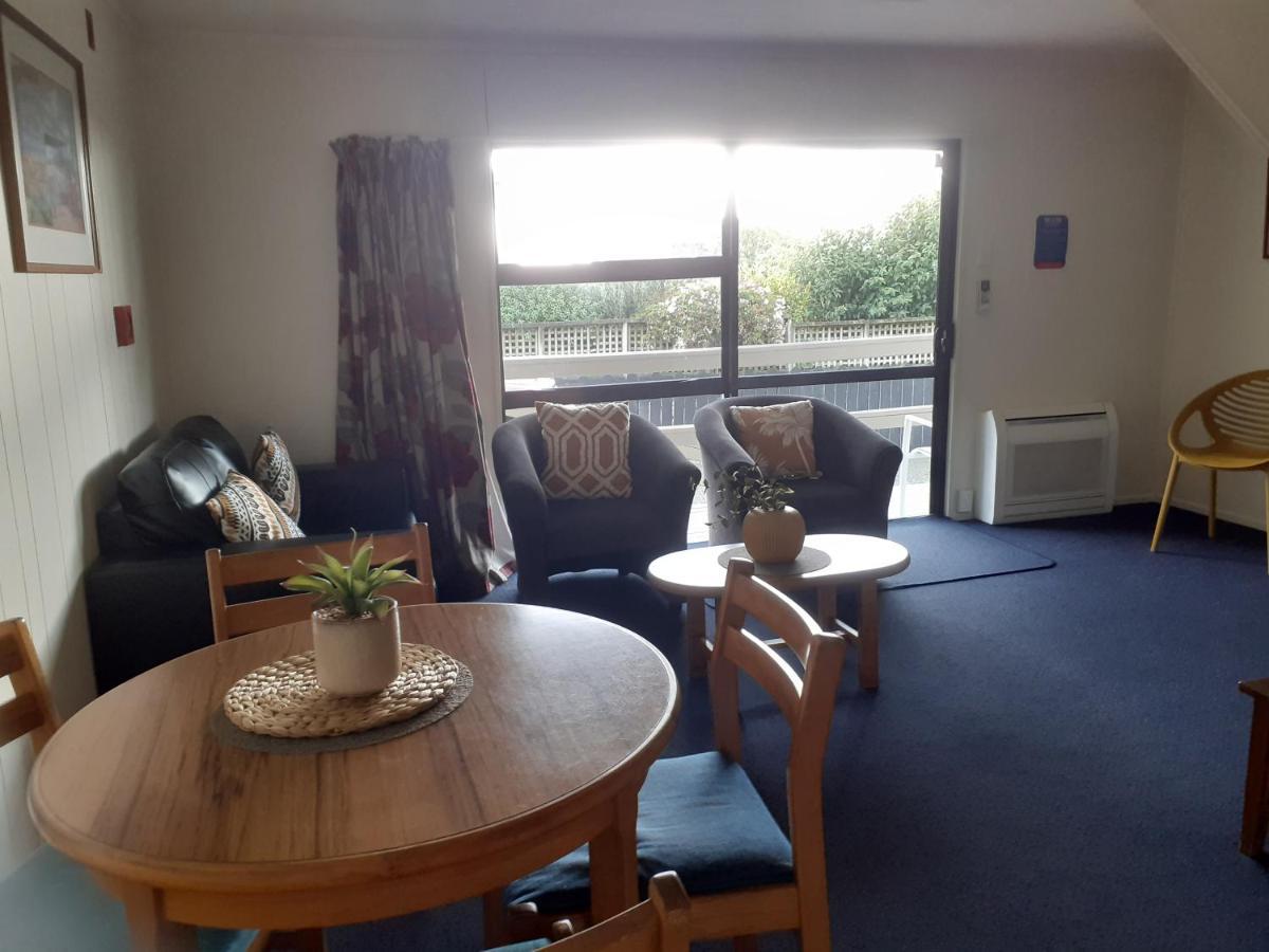 Moeraki Beach Motels Εξωτερικό φωτογραφία